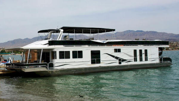 House Boats For Sale Dock