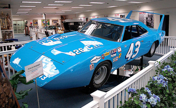 Plymouth Superbird