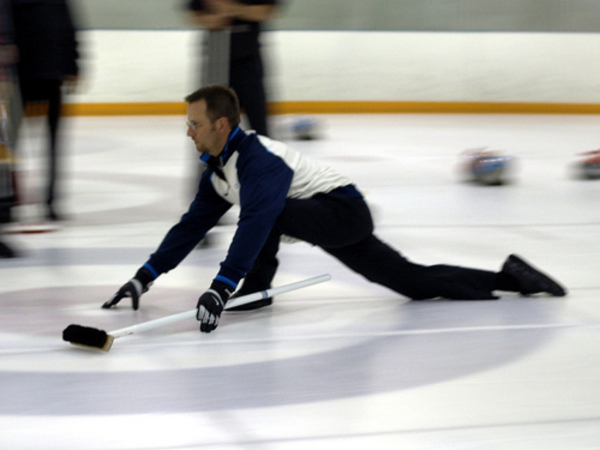 Shawn warms up to curl