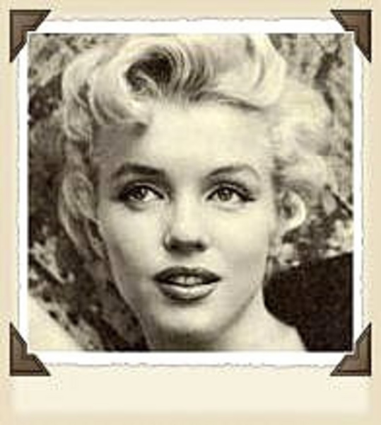 http://www.weblo.com/asset_images/large/close_up_of_Marilyn_Monro_48e8890f03cf7.jpg