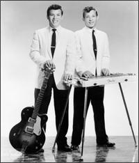 santo and johnny looks
